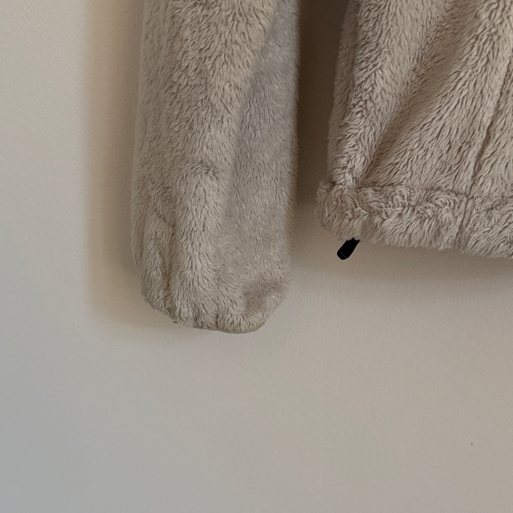 The North Face Women's Teddy Jacket - Picture 10 of 10
